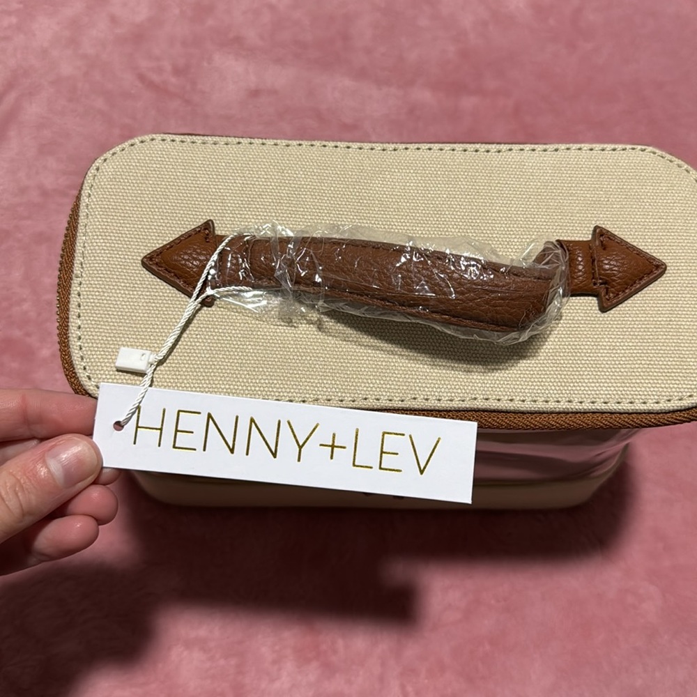 Henny+Lev vegan case - Picture 3 of 7